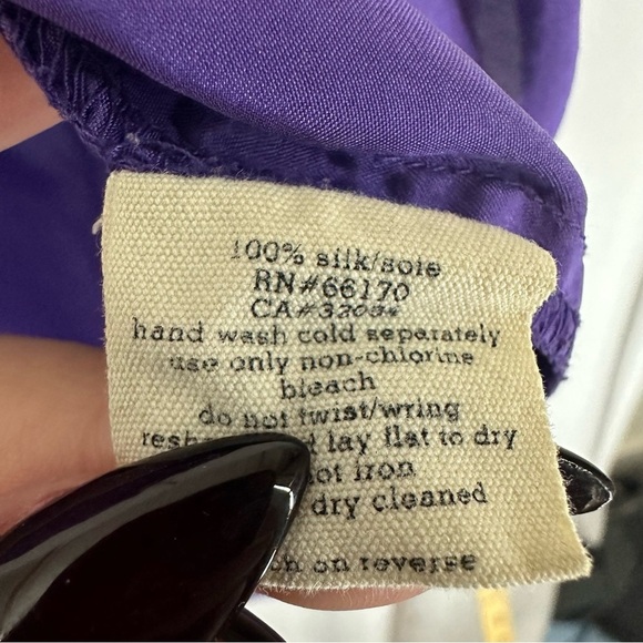 Silence + Noise Button Down Long Sleeve Top 100% Silk Womens Large Purple - Picture 3 of 13